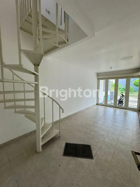 image RUMAH 2 LANTAI MURAH PAKUWON CITY SAN ANTONIO MINIMALIS DEKAT MULYOSARI SUTOREJO KENJERAN (5)