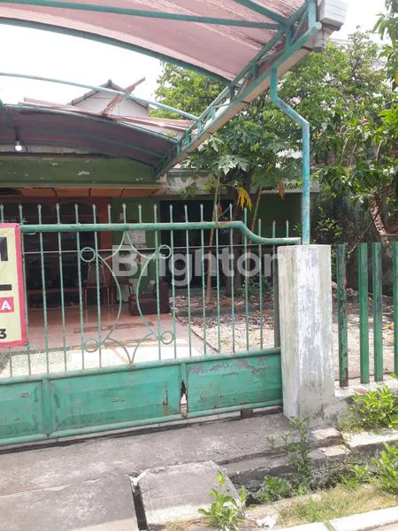 image RUMAH DI KEBRAON KARANG PILANG (1)