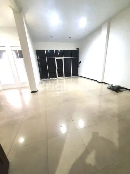 TURUN HARGA NEGO OK DISEWA RUKO 2LT LOKASI BAGUS BANGET GEJAYAN CONDONG CATUR