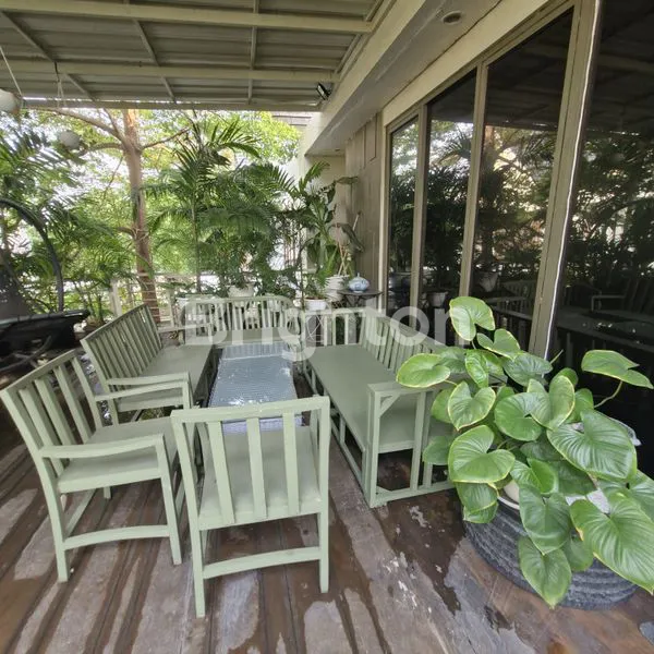 image RUMAH MEWAH ASRI STRATEGIS DI DUREN TIGA (4)
