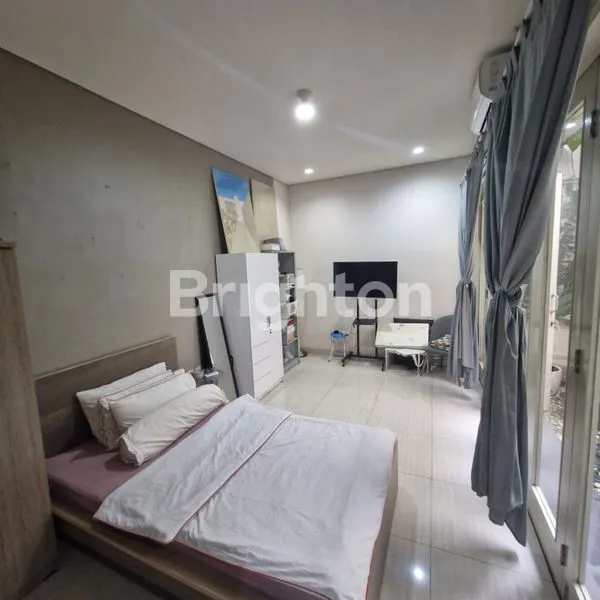 image RUMAH MEWAH ASRI STRATEGIS DI DUREN TIGA (2)