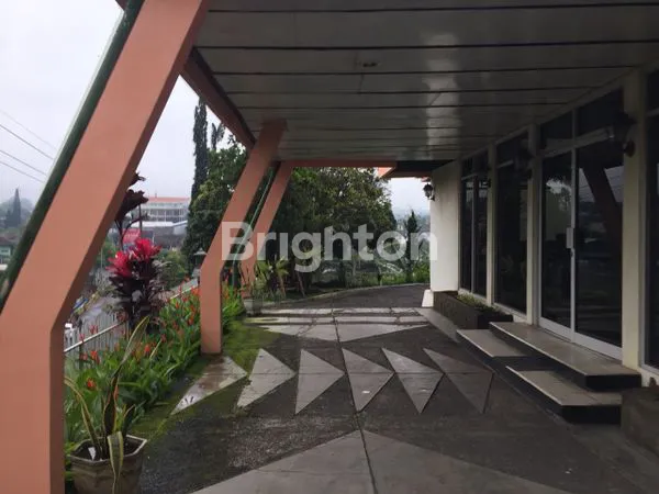 image SEBIDANG TANAH, 1HEKTAR LEBIH AREA WISATA BATU MALANG BONUS , 16 KAMAR SIAP PAKAI , DEKAT ALIRAN SUNGAI, BISA UTK RAFTING (2)