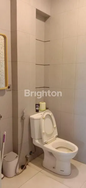 image RUMAH 2 LANTAI FULL FURNISHED, DEKAT JALAN RAYA SUKODONO (8)