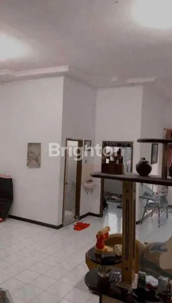 image DIJUAL RUMAH USAHA NOL JALAN RAYA PAKIS TIRTOSARI (3)