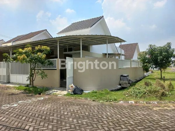 image RUMAH HOOK SIAP HUNI DAERAH GEDANGAN  (1)