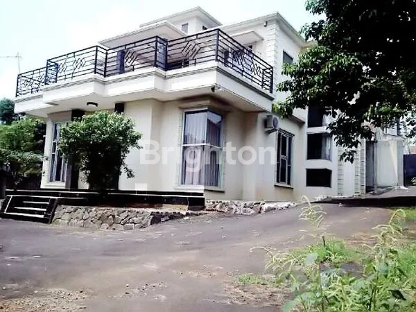image RUMAH ASRI MEWAH DI JAGAKARSA (1)