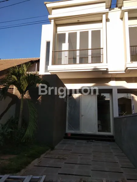 image RUMAH MODERN HANYA 20M DARI RAYA KENJERAN (1)