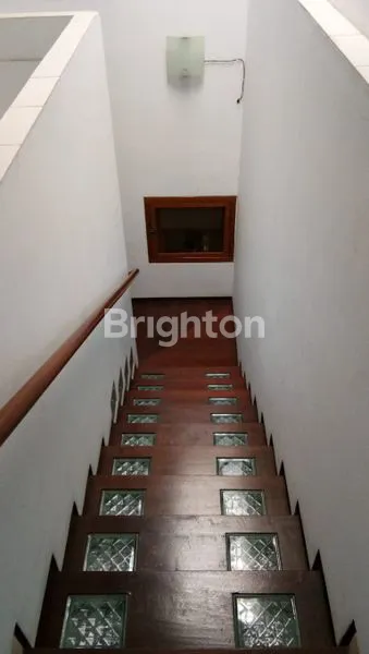 image RUMAH MEWAH DI BOULEVARD UTAMA PULO GADUNG (7)