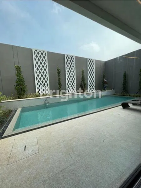 image CLUSTER TERSULTAN DI ALAM SUTRA (8)