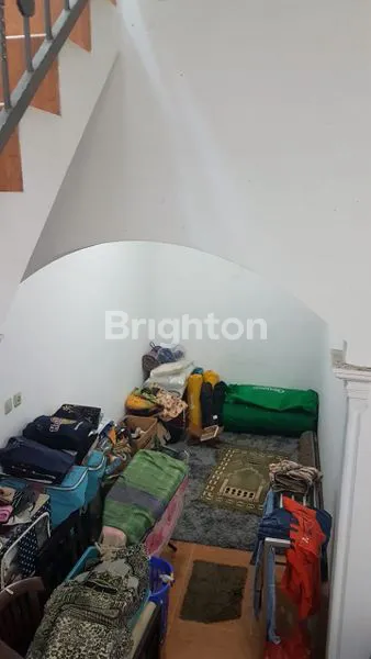 image RUMAH MEWAH 5KT DEKAT KAMPUS UB DI TULUSREJO MALANG (7)