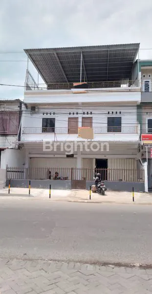 image RUKO BESAR TENGAH KOTA (1)