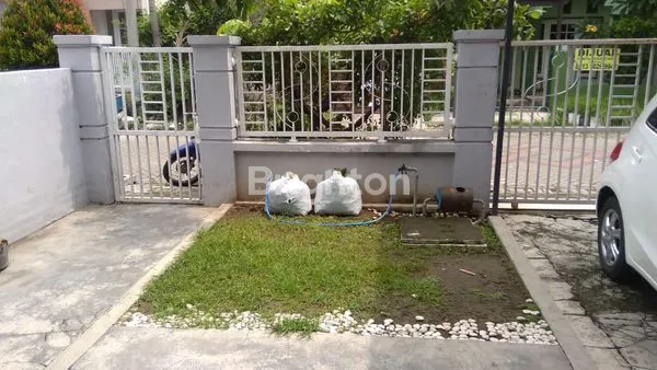 image RUMAH DI PURI INDAH SIDOARJO MINIMALIS ASRI STRATEGIS DEKAT MALL DAN TOL (2)