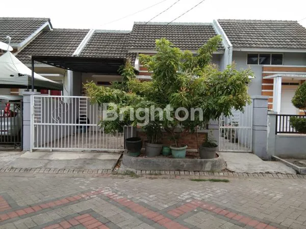 image RUMAH DI PURI INDAH SIDOARJO MINIMALIS ASRI STRATEGIS DEKAT MALL DAN TOL (1)