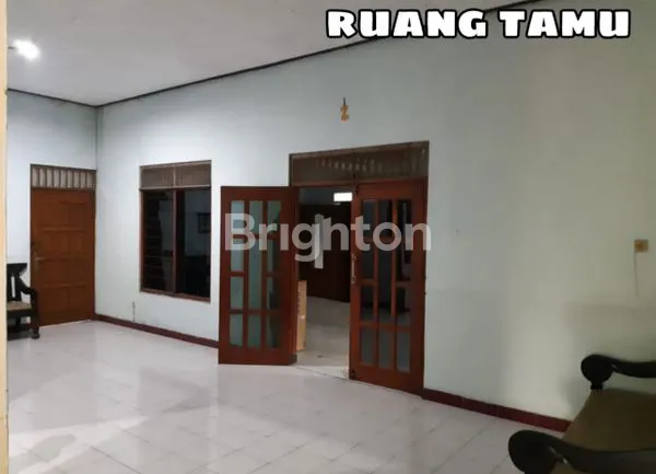 image RUMAH LUAS PINGGIR JALAN UNGARAN BARAT KABUPATEN SEMARANG (6)