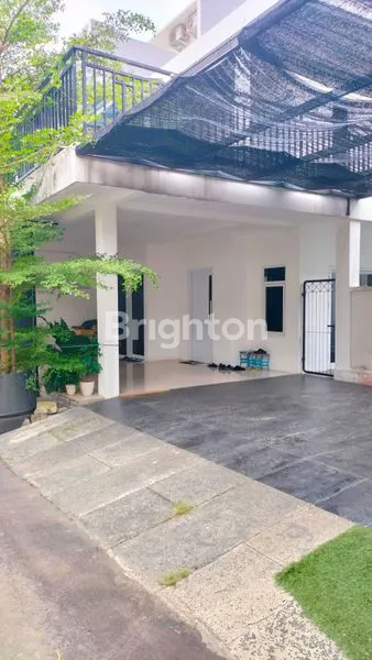 RUMAH MODERN SIAP HUNI DI TAMAN VENESIA SENTUL  CITY