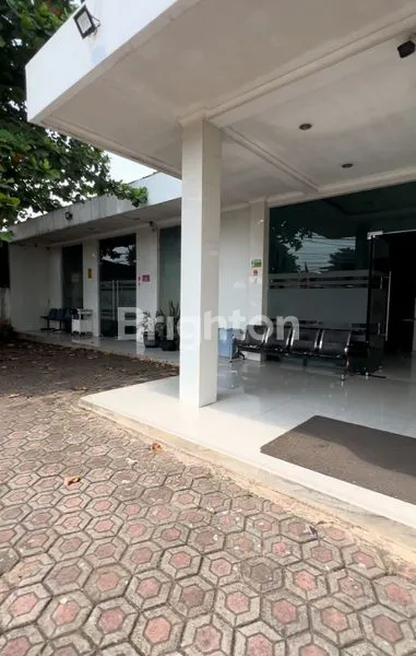 DI JUAL KLINIK DI PINNGI JALAN RAYA CIELUNGSI JONGGOL