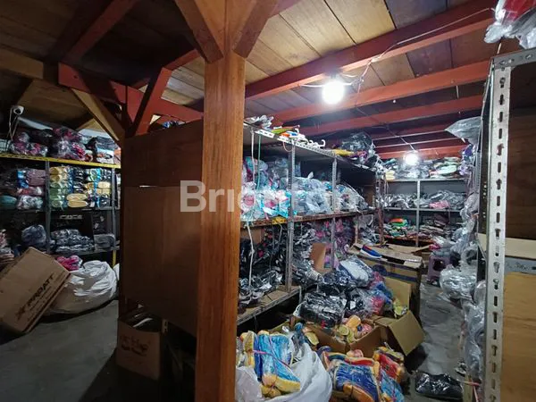 image TOKO DAN GUDANG LUAS DI LUMAJANG  (3)