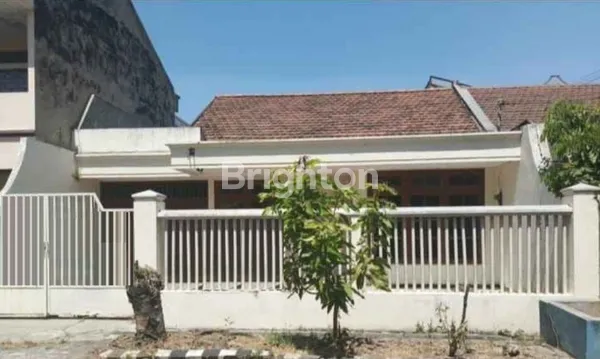 image RUMAH SECOND RUNGKUT ASRI LOKASI STRATEGIS DEKAT RAYA MERR (1)