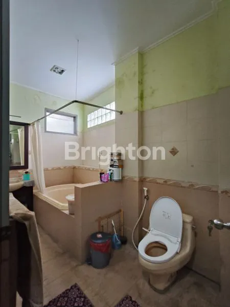 image RUMAH COCOK UNTUK KOS+USAHA DI GANDARIA, BANGUNAN 2 LANTAI (2)