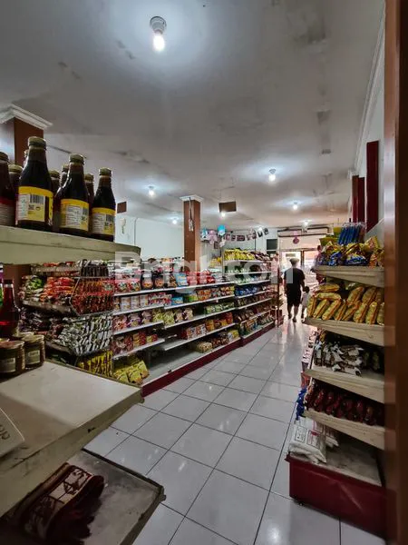 image RUMAH COCOK UNTUK KOS+USAHA DI GANDARIA, BANGUNAN 2 LANTAI (3)