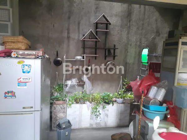 image RUMAH HOOK 2 LANTAI DI PERUMNAS 2  (7)