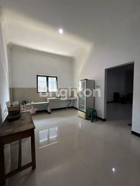 image RUKO 3 LANTAI STRATEGIS JALAN RAYA UTAMA SUMBER (5)