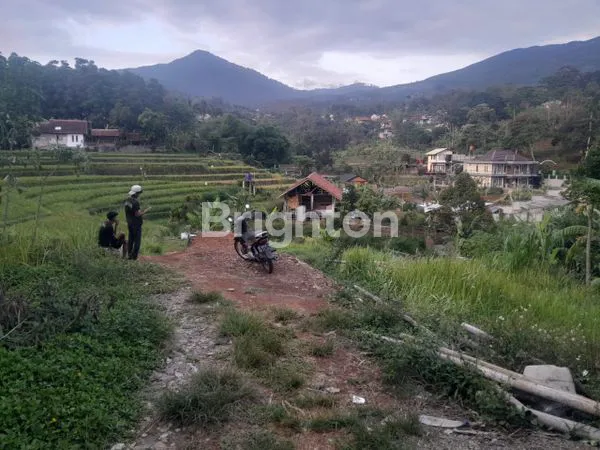 image JUAL TANAH UJUNG BERUNG. (2)