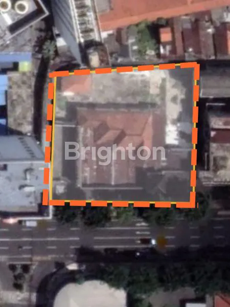 image GEDUNG JL. PANGLIMA SUDIRMAN PUSAT KOTA LOKASI SANGAT STRATEGIS DEKAT BASUKI RAHMAT, TUNJUNGAN, RAYA DARMO, PUSAT BISNIS DAN KOMERSIAL. (5)