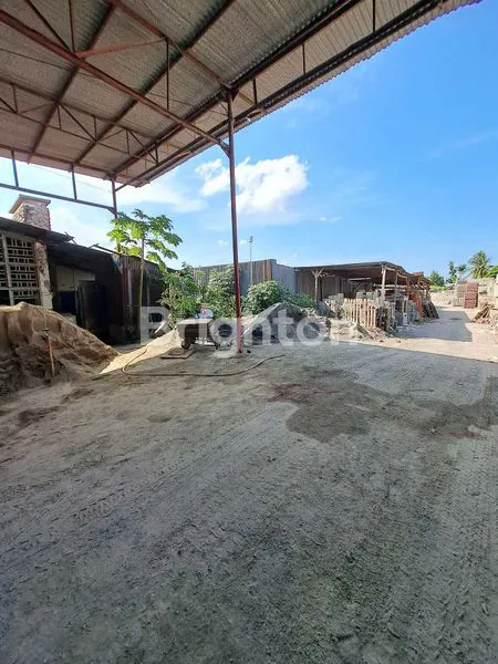 image TANAH DAN BANGUNAN (5)