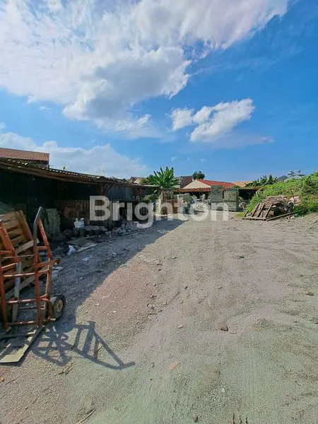 image TANAH DAN BANGUNAN (3)