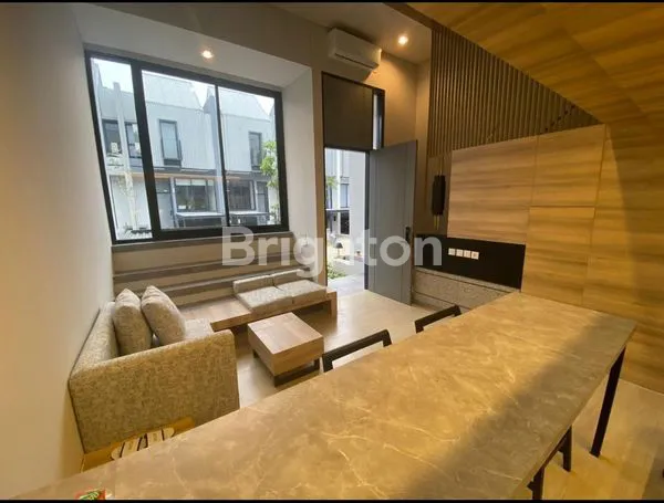 image RUMAH GREENWICH PARK BSD CITY (1)