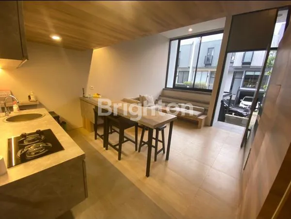 image RUMAH GREENWICH PARK BSD CITY (2)