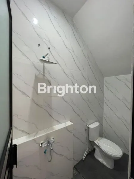 image RUMAHH BARU DI KUTISARI INDAH, SURABAYA. DEKAT JEMURSARI, SIWALAN KERTO, KETINTANG, GAYUNGSARI, TENGGILIS, RUNGKUT, WARU (5)