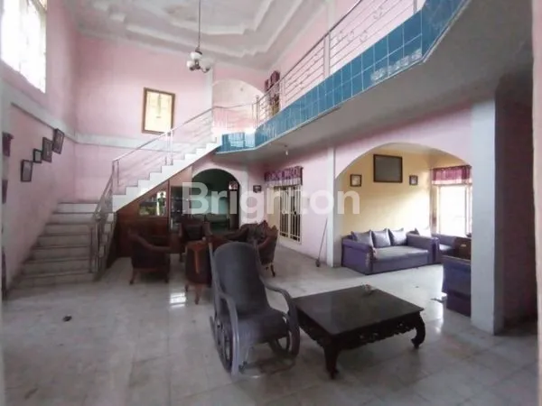 image RUMAH BULATAN TEPI JALAN ASPAL (3)