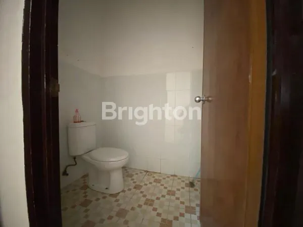 image RUMAH TERAWAT DEKAT STADION BATAKAN BALIKPAPAN SEMI FURNISHED (8)