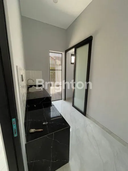 image SUTOREJO, RUMAH BARU!! MODERN (6)