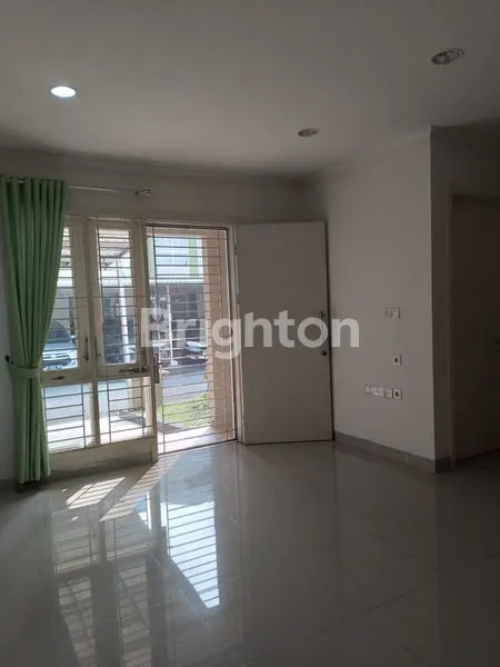 image  THOMSON GADING SERPONG TANGERANG (3)