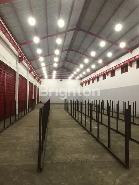 RUKO 4 UNIT COCOK UNTUK SHOWROOM MOBIL, TOKO BANGUNAN