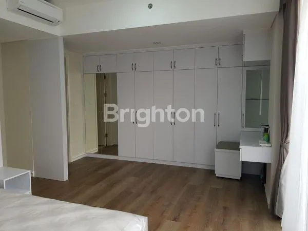 image TURUN HARGARAINBOW SPRINGS CONDOVILLA SUMMARECON SERPONG FULL FURNISHED  (6)