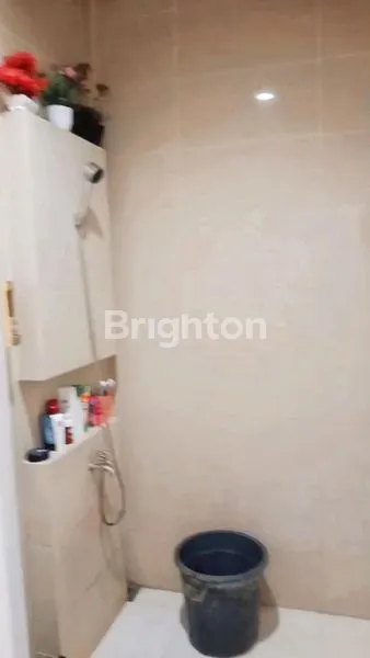 image RUMAH HOOK 2 LANTAI YANG NYAMAN DI DEPOK (6)