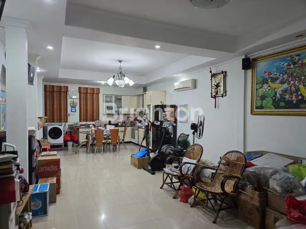 image RUKO GANDENG 3 LANTAI, SIAP PAKAI ,GREENVILLE, DURI KEPA, JAKARTA BARAT (7)