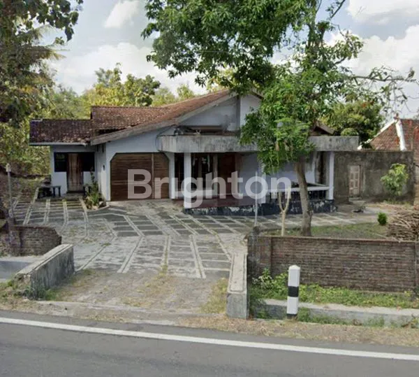 TANAH DAN BANGUNAN WONOSARI