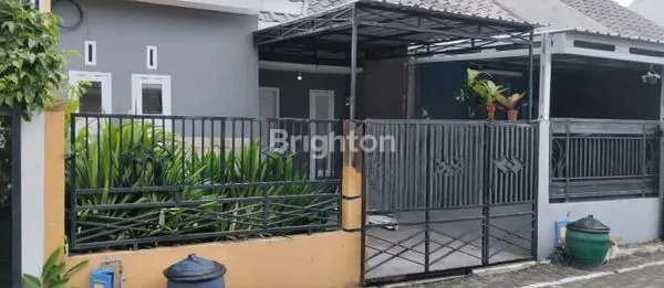 image RUMAH SIAP HUNI DENGAN KEAMANAN ONE GATE SYSTEM DI PERUMAHAN BANDULAN, KHUSUS KELUARGA  (1)