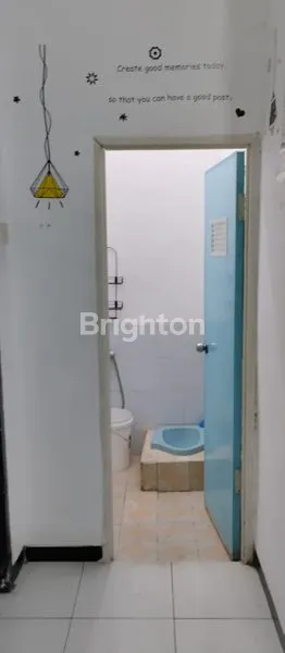 image RUMAH SIAP HUNI DENGAN KEAMANAN ONE GATE SYSTEM DI PERUMAHAN BANDULAN, KHUSUS KELUARGA  (3)