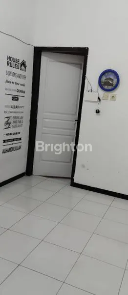 image RUMAH SIAP HUNI DENGAN KEAMANAN ONE GATE SYSTEM DI PERUMAHAN BANDULAN, KHUSUS KELUARGA  (5)