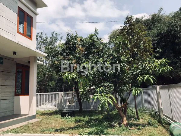 image RUMAH BAGUS SIAP HUNI DALAM KOMPLEK PERUMAHAN DI DAGO BANDUNG. (2)