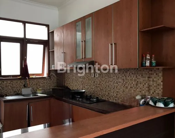 image RUMAH BAGUS SIAP HUNI DALAM KOMPLEK PERUMAHAN DI DAGO BANDUNG. (5)