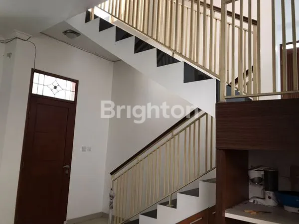 image RUMAH BAGUS SIAP HUNI DALAM KOMPLEK PERUMAHAN DI DAGO BANDUNG. (6)