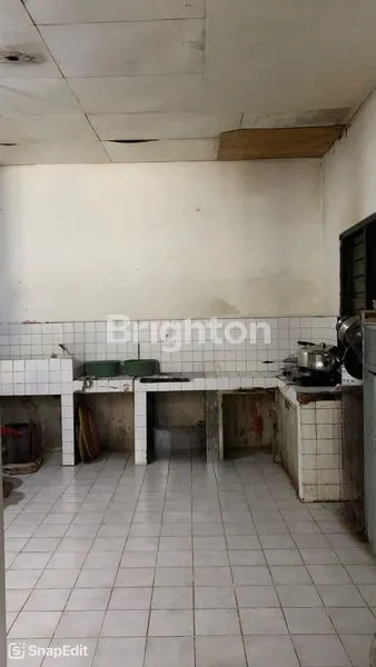 image RUMAH MUNGIL DENGAN HALAMAN LUAS TURUN HARGA \U203C\UFE0F\U203C\UFE0F DI LOKASI STRATEGIS KOMPLEK SAHID JAYA BOJONGSARI (8)