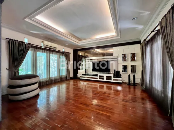 image RUMAH MEWAH AMERICAN STYLE TAMAN GOLF, CITRALAND (5)